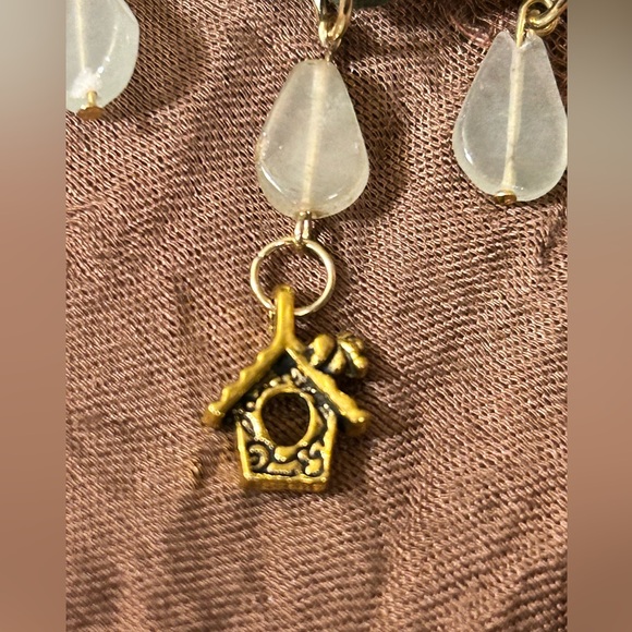 Green Faux Suede choker w/ gold birdhouse - Picture 7 of 8